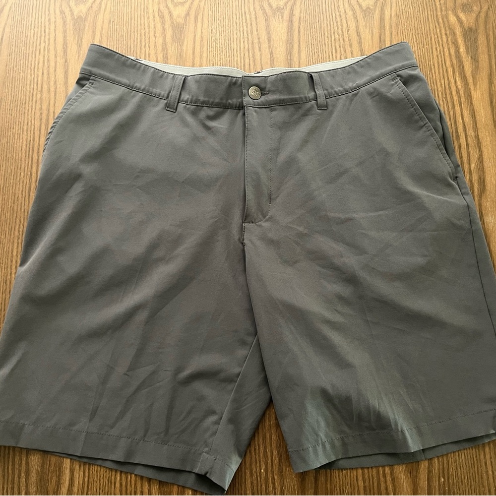 adidas Men's Charcoal Flat Front Shorts size 36